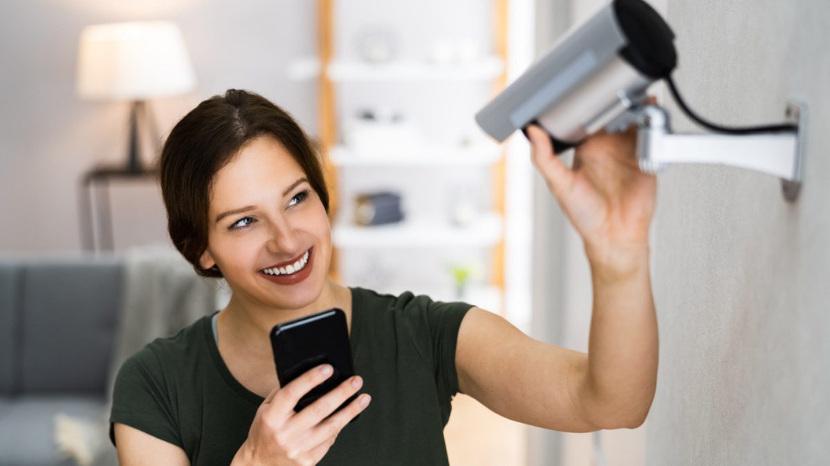 Vandal-proof security cameras: 5 Proven ways to protect your CCTV system