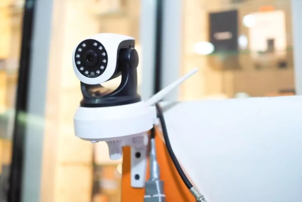 IP vs analog security cameras